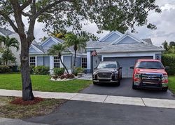 Pre-foreclosure in  GROVE LN Fort Lauderdale, FL 33328