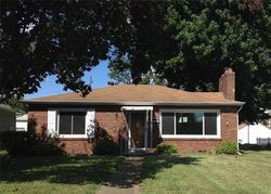 Pre-foreclosure in  S 5TH ST Dupo, IL 62239