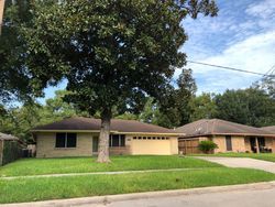 Pre-foreclosure in  LAVENDER ST Houston, TX 77026