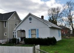 Pre-foreclosure in  N 10TH ST Newark, OH 43055