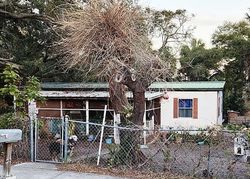 Pre-foreclosure in  SHELL CREST AVE Cedar Key, FL 32625