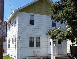 Pre-foreclosure in  MAYFAIR AVE Hibbing, MN 55746