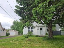 Pre-foreclosure in  MAYFAIR AVE Hibbing, MN 55746