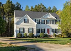 Pre-foreclosure in  MANGROVE BAY TER Chester, VA 23836