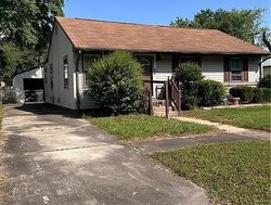 Pre-foreclosure in  WOODFIN RD Newport News, VA 23601