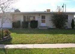 Pre-foreclosure in  W BENVIEW DR Salt Lake City, UT 84120