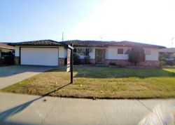 Pre-foreclosure in  STALLON WAY Sacramento, CA 95823