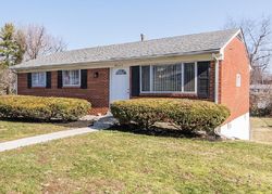 Pre-foreclosure in  OLYMPIA CIR Lexington, KY 40517