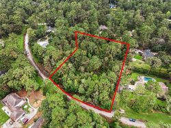 Pre-foreclosure in  ROYAL CIRCLE DR Kingwood, TX 77339