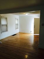 Pre-foreclosure in  S SAINT LAWRENCE AVE Chicago, IL 60628