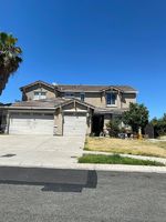 Pre-foreclosure in  HIGH NOON DR Olivehurst, CA 95961