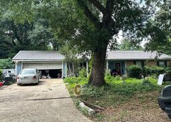 Pre-foreclosure in  APOLLO TRL Tallahassee, FL 32309