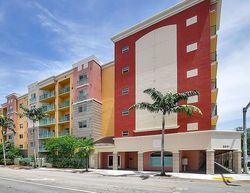 Pre-foreclosure in  SW 70TH AVE Miami, FL 33143