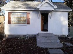 Pre-foreclosure in  S 800 W Salt Lake City, UT 84104