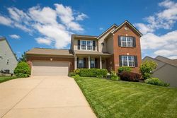 Pre-foreclosure in  CANYON CT Hebron, KY 41048