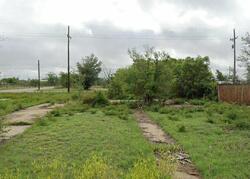 Pre-foreclosure in  VARNON DR Pampa, TX 79065