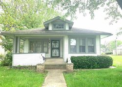 Pre-foreclosure in  S EBRIGHT ST Muncie, IN 47302