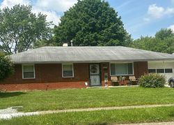 Pre-foreclosure in  KERRWOOD DR Anderson, IN 46011