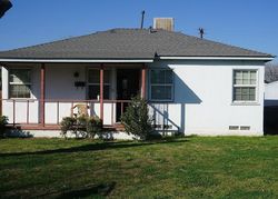 Pre-foreclosure in  EL TORO DR Bakersfield, CA 93304