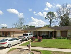 Pre-foreclosure in  MONARCH AVE Baton Rouge, LA 70811
