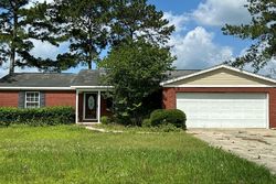 Pre-foreclosure Listing in PONDEROSA CIR MIDWAY, FL 32343