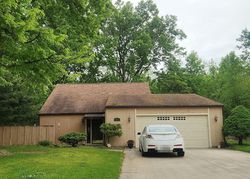 Pre-foreclosure in  WASHINGTON AVE Lorain, OH 44052