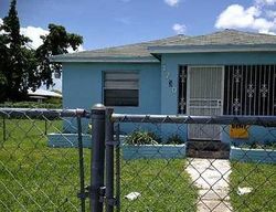Pre-foreclosure in  NW 66TH ST Miami, FL 33147