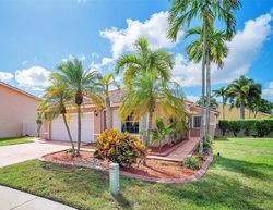 Pre-foreclosure in  NW 12TH ST Hollywood, FL 33029