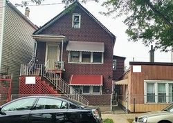 Pre-foreclosure in  S WOOD ST Chicago, IL 60609