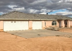 Pre-foreclosure in  MANZANITA RD Apple Valley, CA 92308