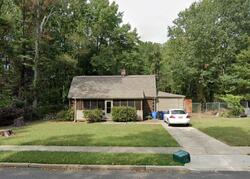 Pre-foreclosure in  HELEN AVE Woodbury Heights, NJ 08097