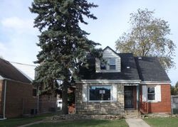 Pre-foreclosure in  S PEORIA ST Chicago, IL 60643