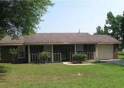 Pre-foreclosure in  SOMMEREST DR Athens, AL 35611