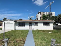 Pre-foreclosure in  SW 7TH ST Miami, FL 33174