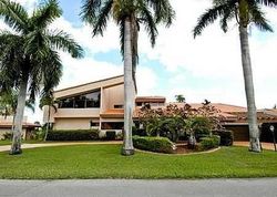 Pre-foreclosure in  W OAKMONT DR Hialeah, FL 33015