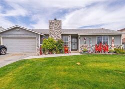 Pre-foreclosure in  N GRAPE DR Moses Lake, WA 98837