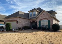 Pre-foreclosure in  E 115TH PL S Bixby, OK 74008