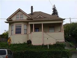 Pre-foreclosure in  NE 42ND ST Seattle, WA 98105