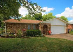 Pre-foreclosure in  E 32ND PL Tulsa, OK 74134