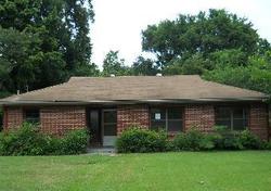 Pre-foreclosure in  SECOND AVE Vicksburg, MS 39183