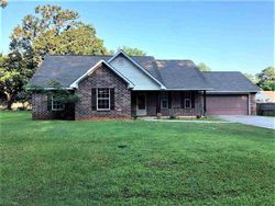 Pre-foreclosure in  MEMORIAL DR Texarkana, TX 75501