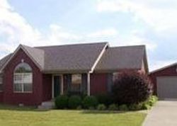 Pre-foreclosure in  UNION CIR Bardstown, KY 40004