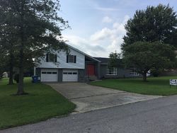  Streamland Dr, Danville KY