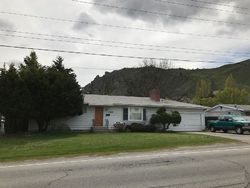 Pre-foreclosure in  MILLERDALE AVE Wenatchee, WA 98801