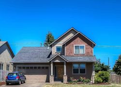 Pre-foreclosure in  PERIWINKLE DR SE Salem, OR 97317