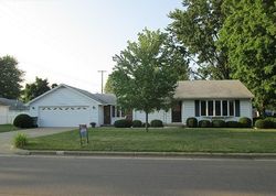 Pre-foreclosure in  MEADOW DR Battle Creek, MI 49015