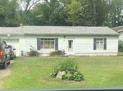 Pre-foreclosure in  ALVENA AVE Battle Creek, MI 49017