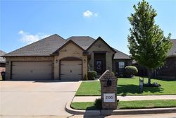 Pre-foreclosure in  GOODNIGHT TRL Edmond, OK 73003