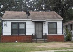 Pre-foreclosure in  PENICK ST Shreveport, LA 71109