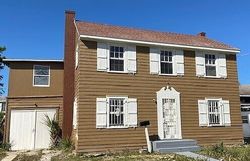 Pre-foreclosure in  N HOLLYWOOD AVE Daytona Beach, FL 32118